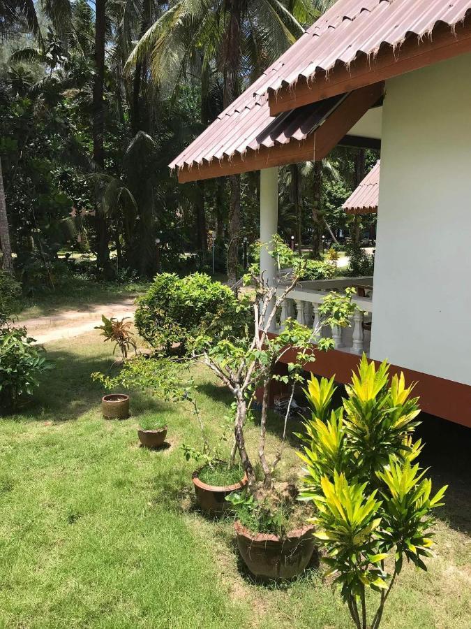 Smilebeach Resort Khaolak Кхаулак Экстерьер фото