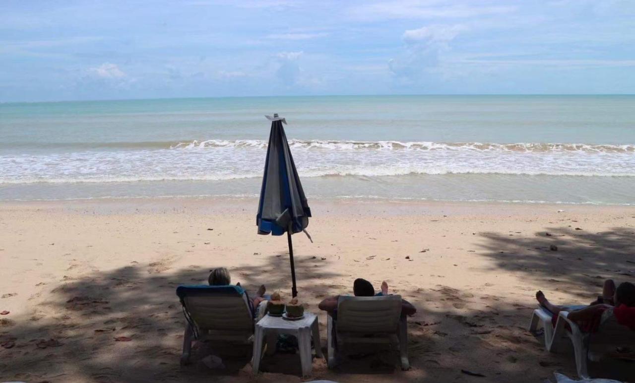 Smilebeach Resort Khaolak Кхаулак Экстерьер фото